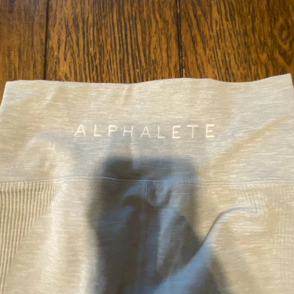 Alphalete Amplify Gray Lifting Athletic Full Length Leggings Size Medium C3 - Picture 5 of 5